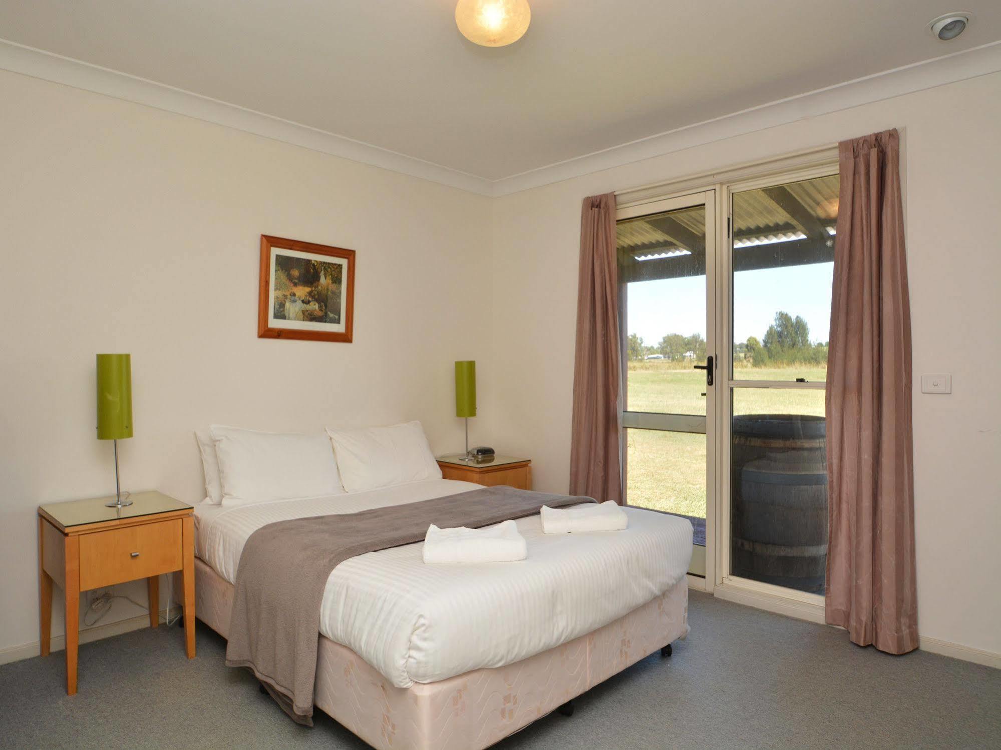 Madigan Wine Country Cottages Lovedale Exteriör bild